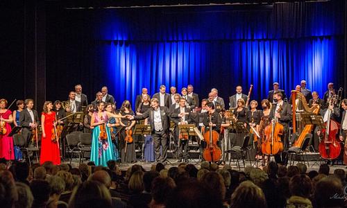 TAVASZI KERINGŐVARÁZS - a BUDAPESTI STRAUSS ZENEKAR koncertje