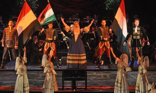 SZABADSÁG, SZERELEM Operettgála Gyöngyszemek Huszka Jenő legszebb operettjeiből