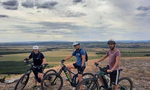 Különleges e-mtb túrák (minimum 4 fő)