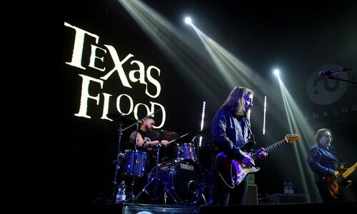 Tommy Katona & Texas Flood @ Analog Music Hall, Budapest