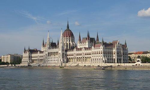Parlament kívül-belül